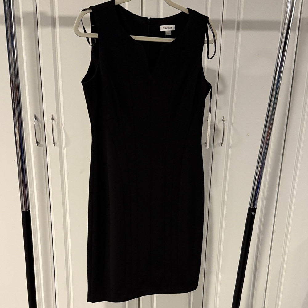 Calvin Klein Black Sleeveless Midi Sheath Dress